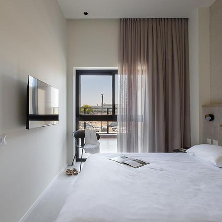 Tayo Studios & Apartments Bat Yam Exterior photo