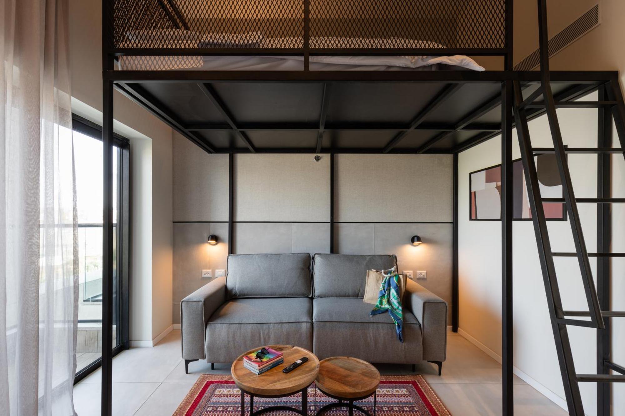 Tayo Studios & Apartments Bat Yam Exterior photo