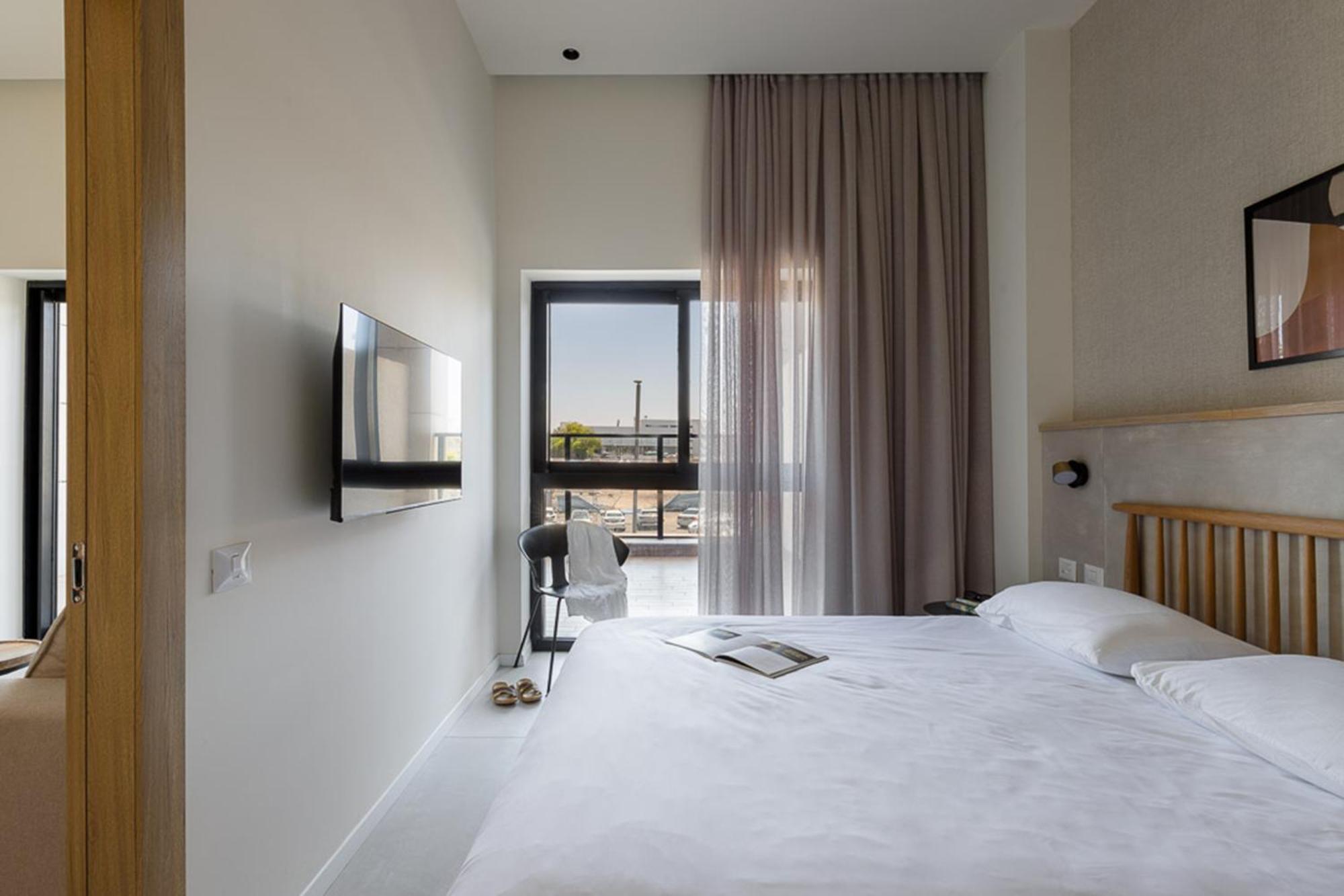 Tayo Studios & Apartments Bat Yam Exterior photo