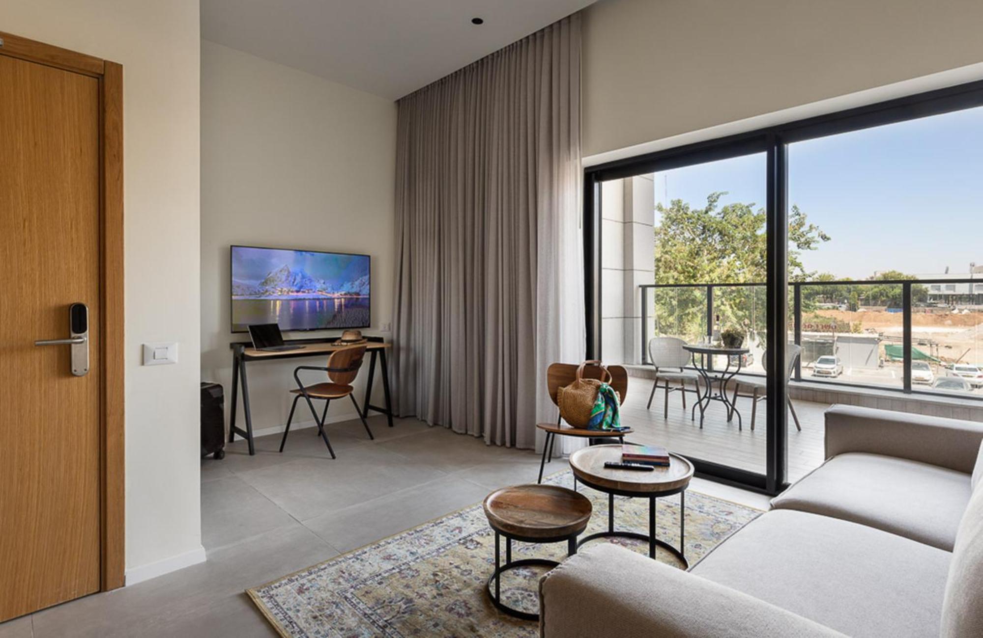 Tayo Studios & Apartments Bat Yam Exterior photo